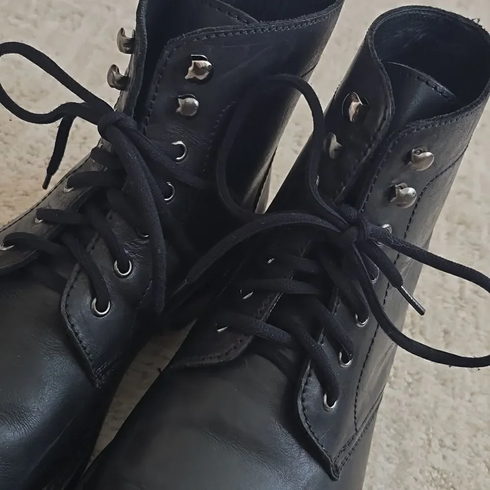 Anthony Veer | Rugged Leather Work Boot